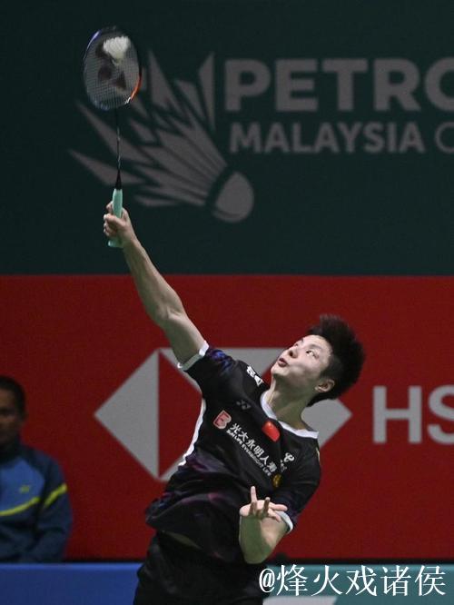 石宇奇因伤退赛 获马来西亚公开赛男单亚军